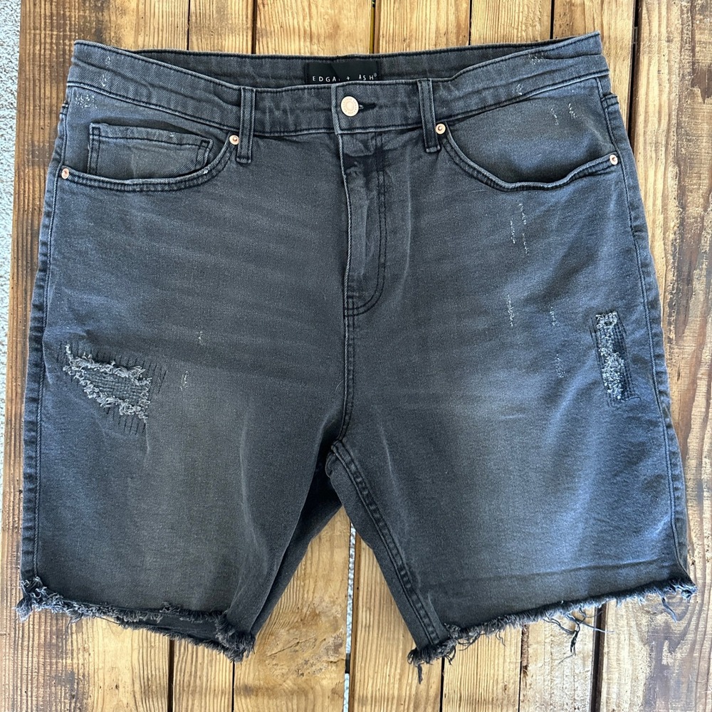 Edgar + Ash Mens Distressed Denim Shorts Faded Black Raw Hem Size 38